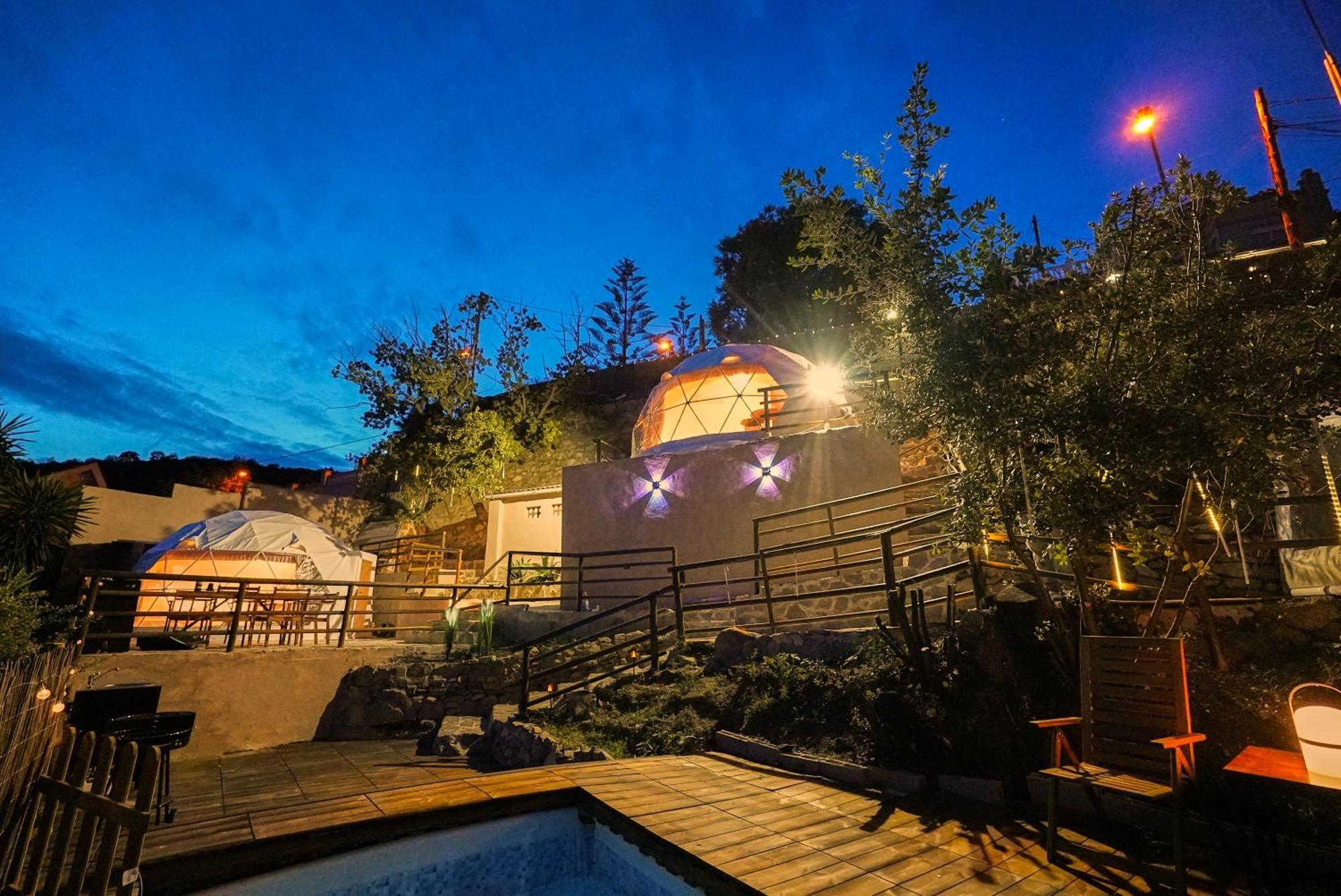 Aaa View Private Terrace Outdoor Heated Hot Tub Family Fun Villa Badalona Ngoại thất bức ảnh